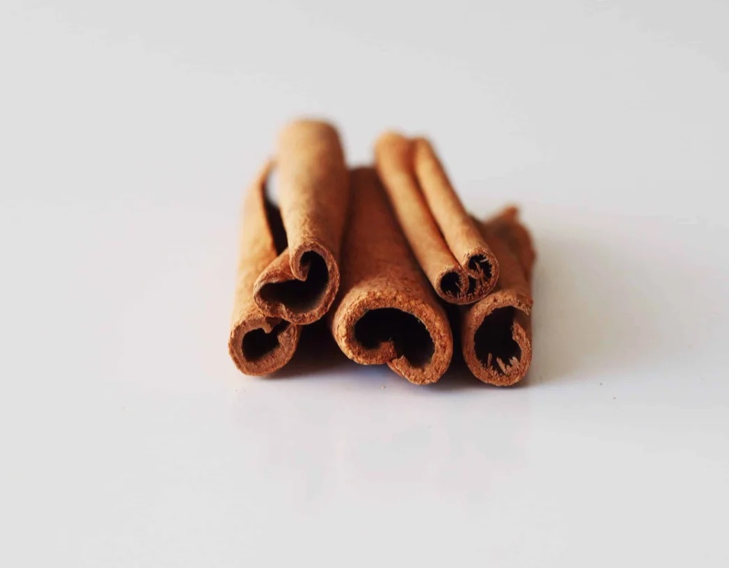 cinnamon fungicide